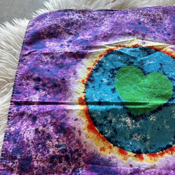 Penzeys Hippie Boho Tie Dye Bandana Wall Art Love Heal the World Cloth Square - Picture 2 of 12
